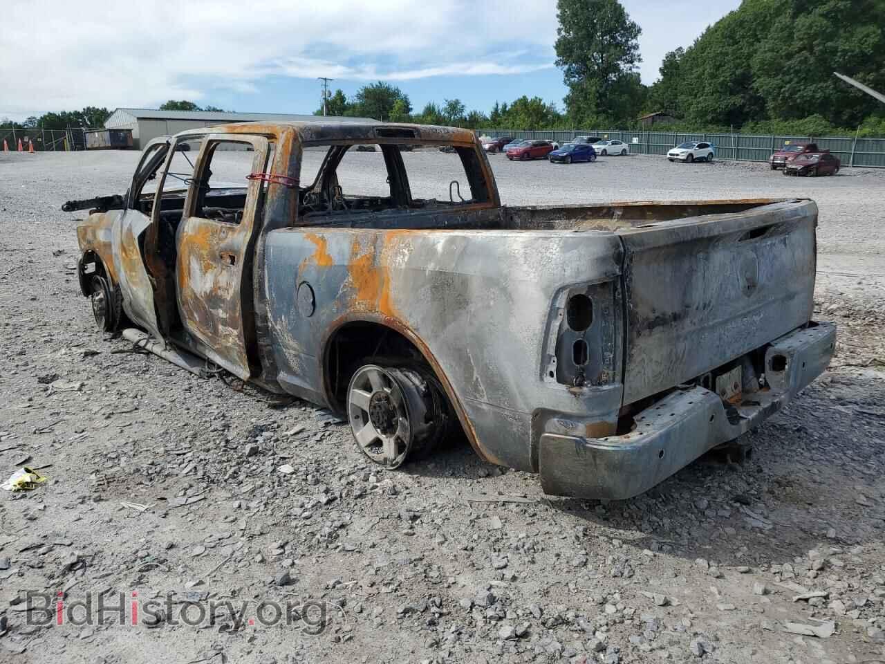 2011 DODGE All Models - VIN: 3D73Y3CL8BG576923 - Photo 2