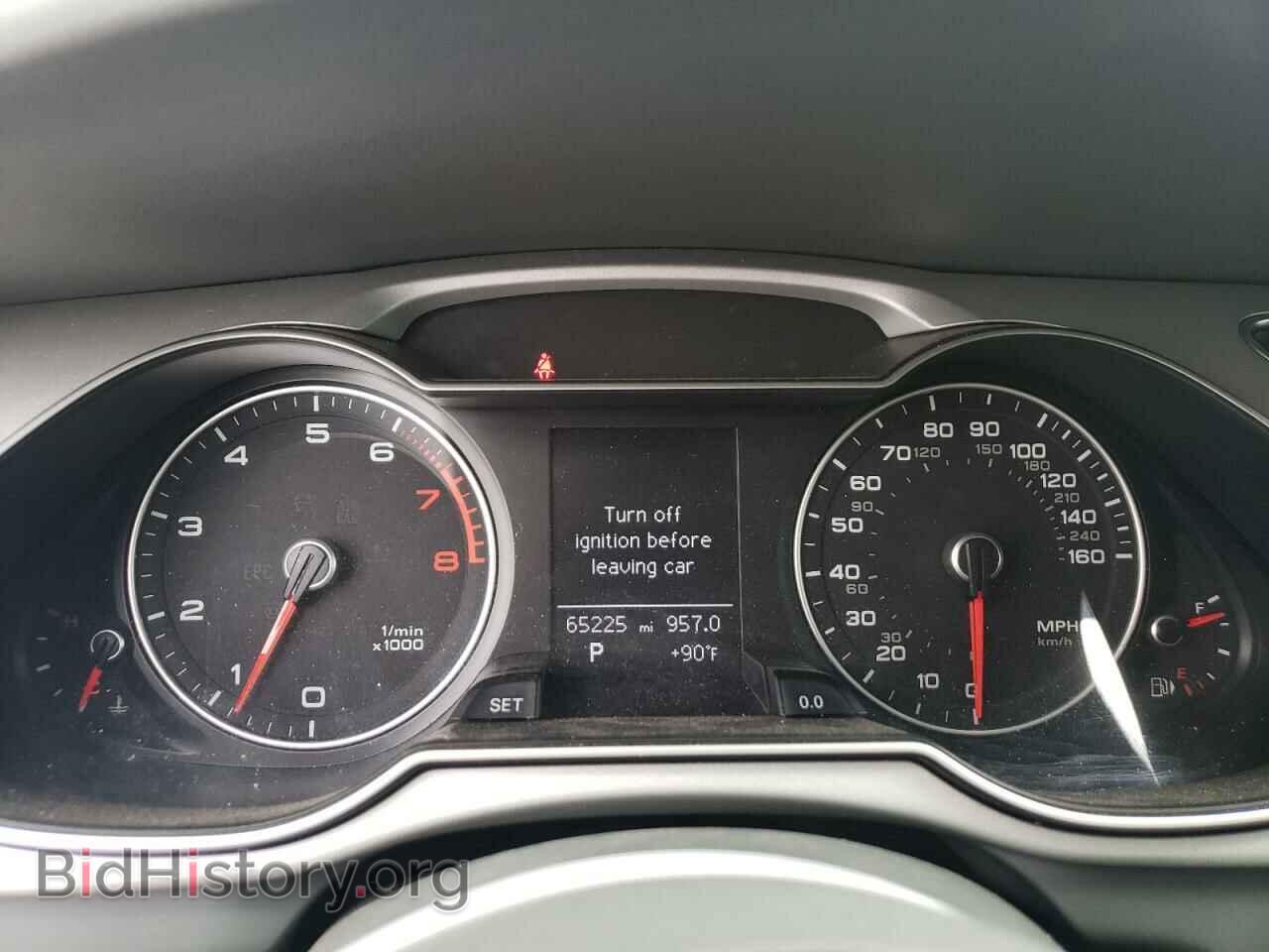 2016 AUDI A4 - VIN: WAUAFAFL5GN014643 - Фото 9
