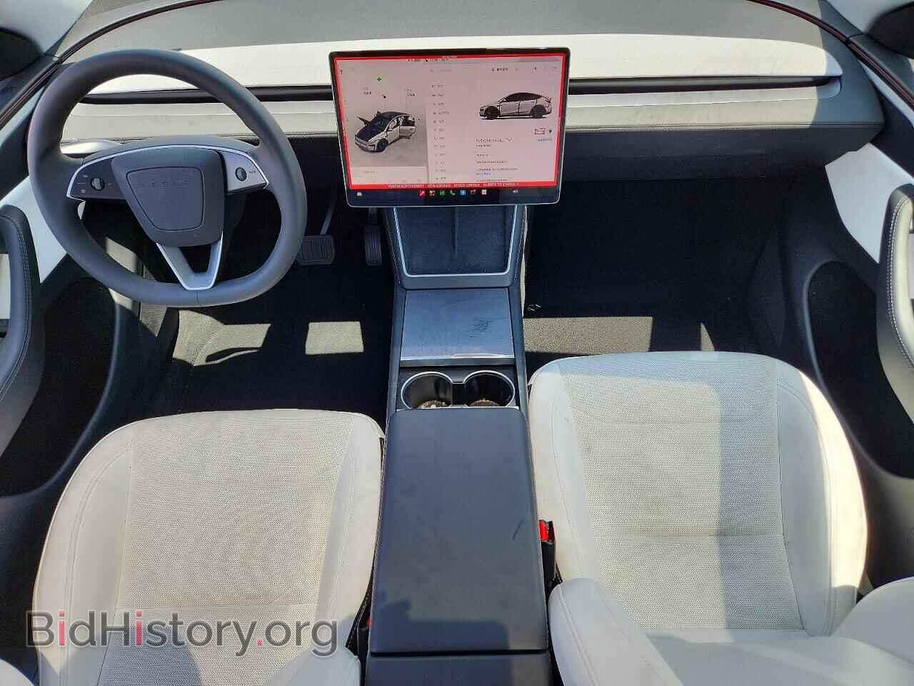 2026 TESLA MODEL Y - VIN: 7SAYGDED1TF559017 - Photo 8
