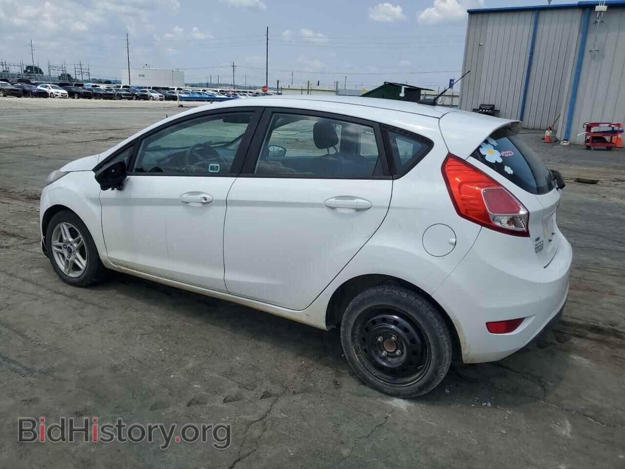 2017 FORD FIESTA - VIN: 3FADP4EJ2HM138515 - Фото 2