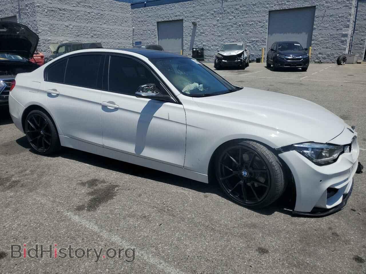2017 BMW 3 SERIES - VIN: WBA8B9G3XHNU54835 - Фото 4