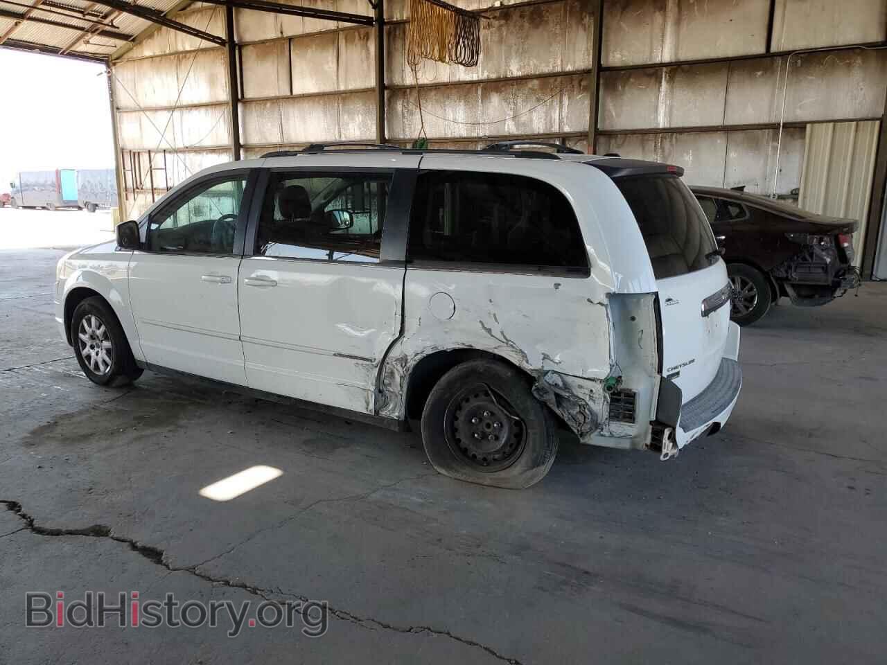 2010 CHRYSLER MINIVAN - VIN: 2A4RR4DE1AR285948 - Фото 2