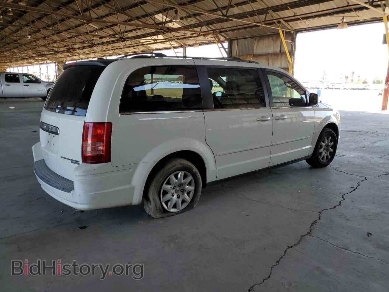 2010 CHRYSLER MINIVAN - VIN: 2A4RR4DE1AR285948 - Фото 3
