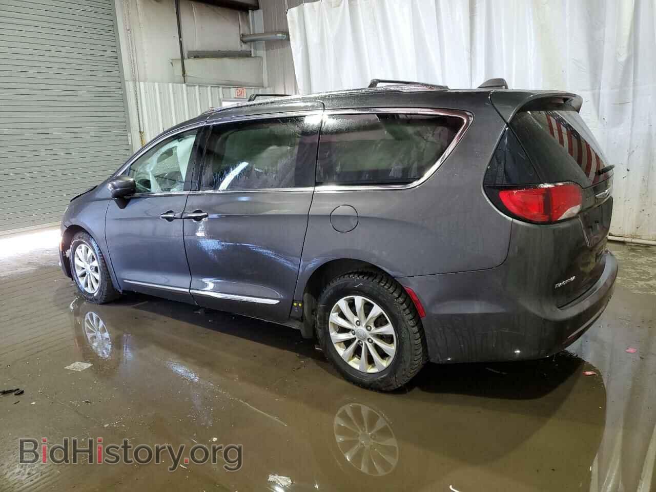 2019 CHRYSLER PACIFICA - VIN: 2C4RC1BG8KR616147 - Фото 2