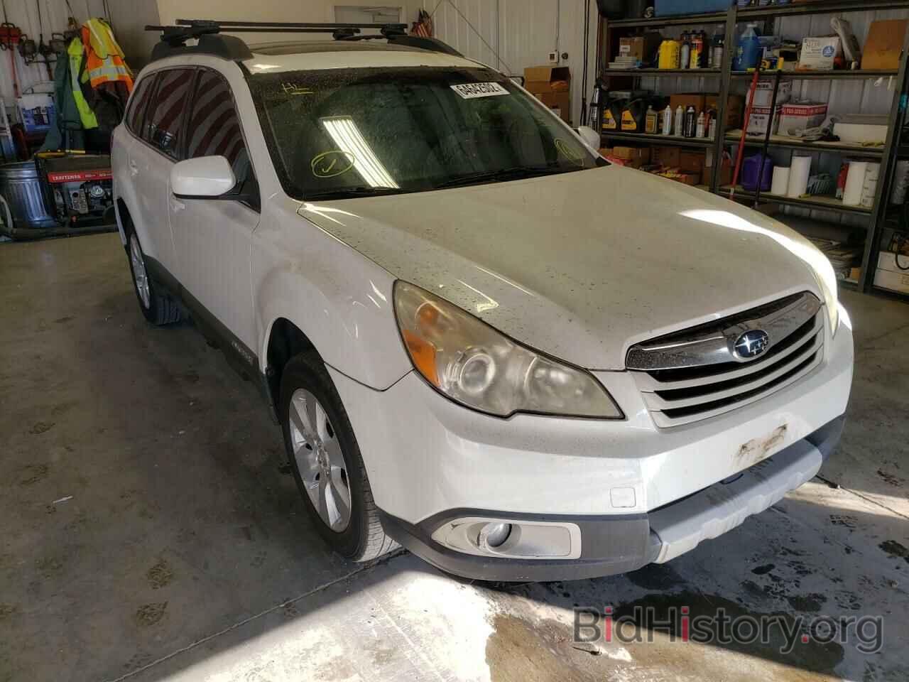 Photo 4S4BREKC2B2389326 - SUBARU OUTBACK 2011