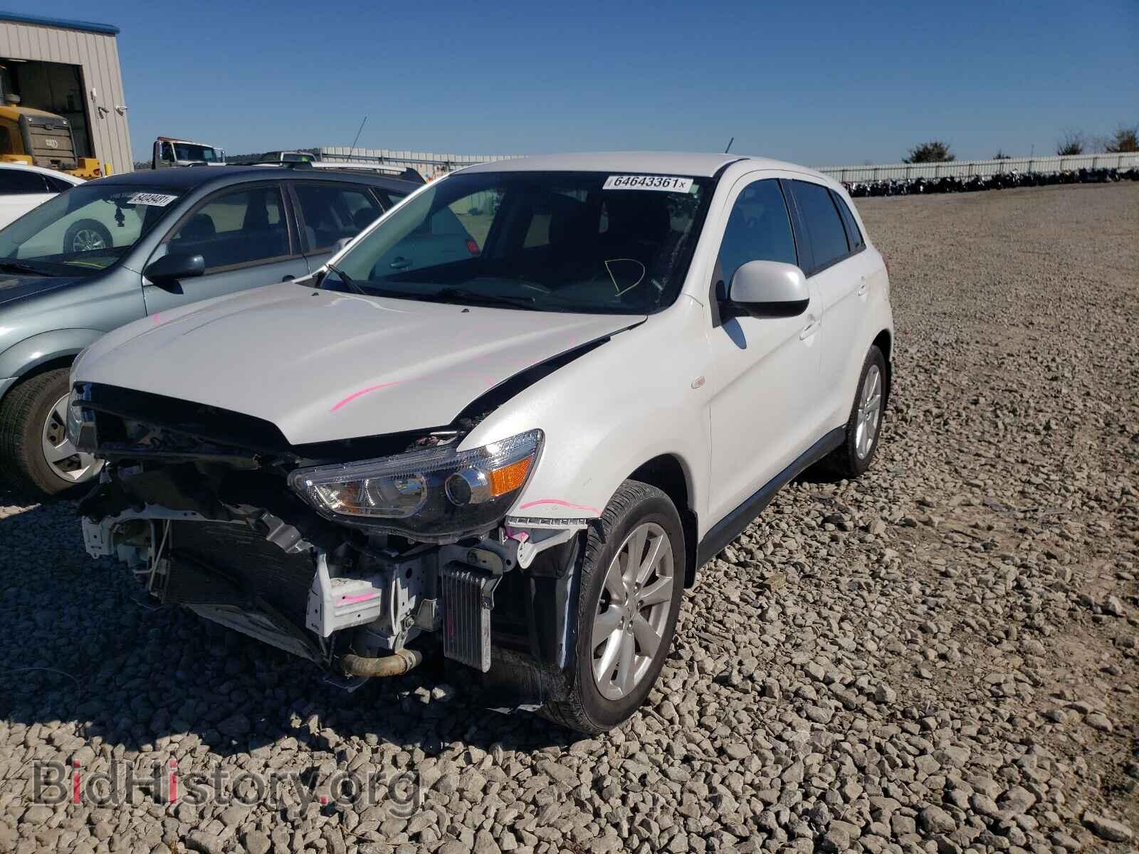 2015 MITSUBISHI OUTLANDER - VIN: 4A4AR3AW4FE048068 - Фото 2