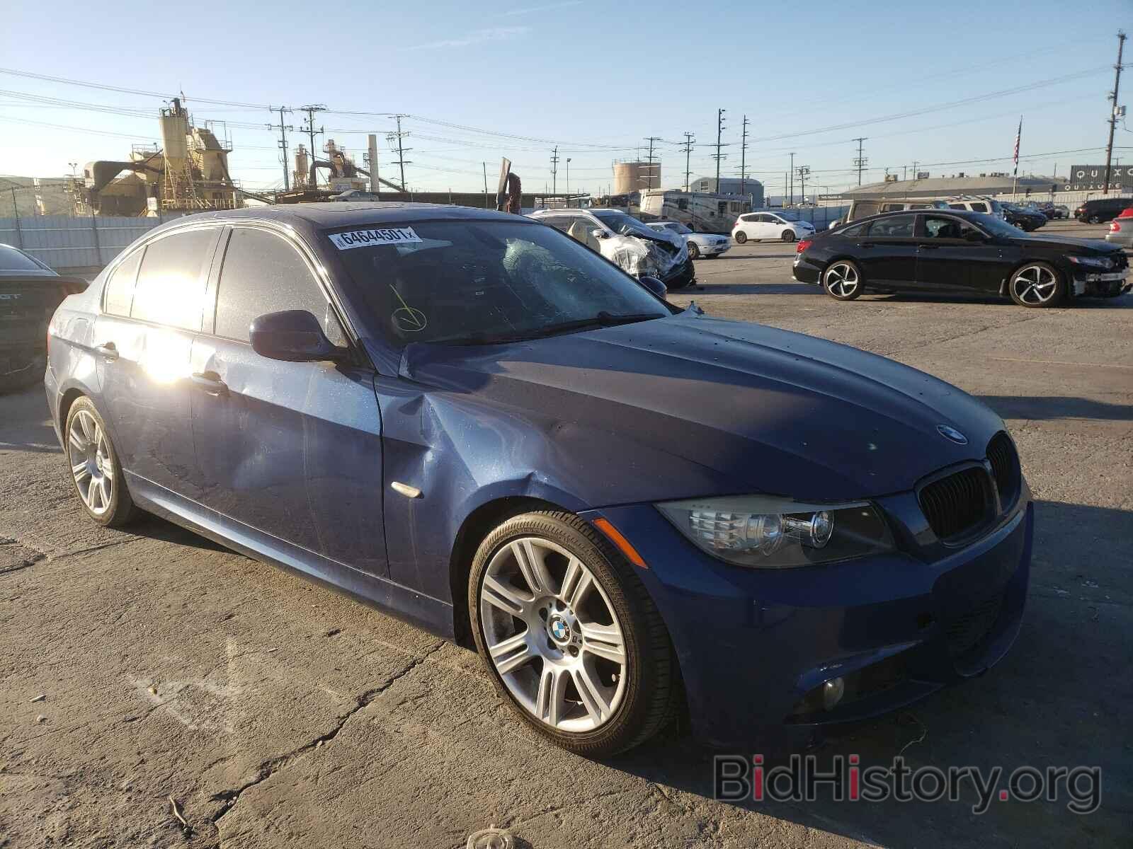 Photo WBAPH73599A173348 - BMW 3 SERIES 2009