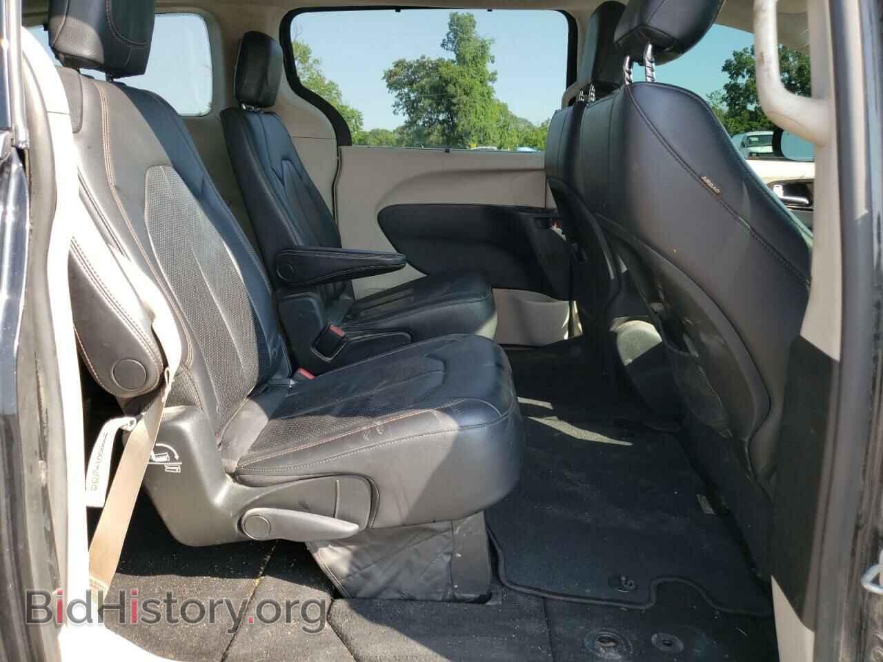 2018 CHRYSLER PACIFICA - VIN: 2C4RC1BG5JR120351 - Photo 11
