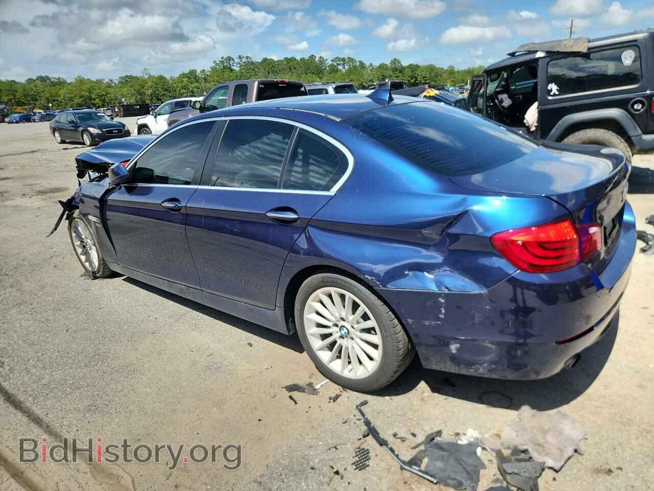 2011 BMW 5 SERIES - VIN: WBAFU7C52BC872063 - Фото 2