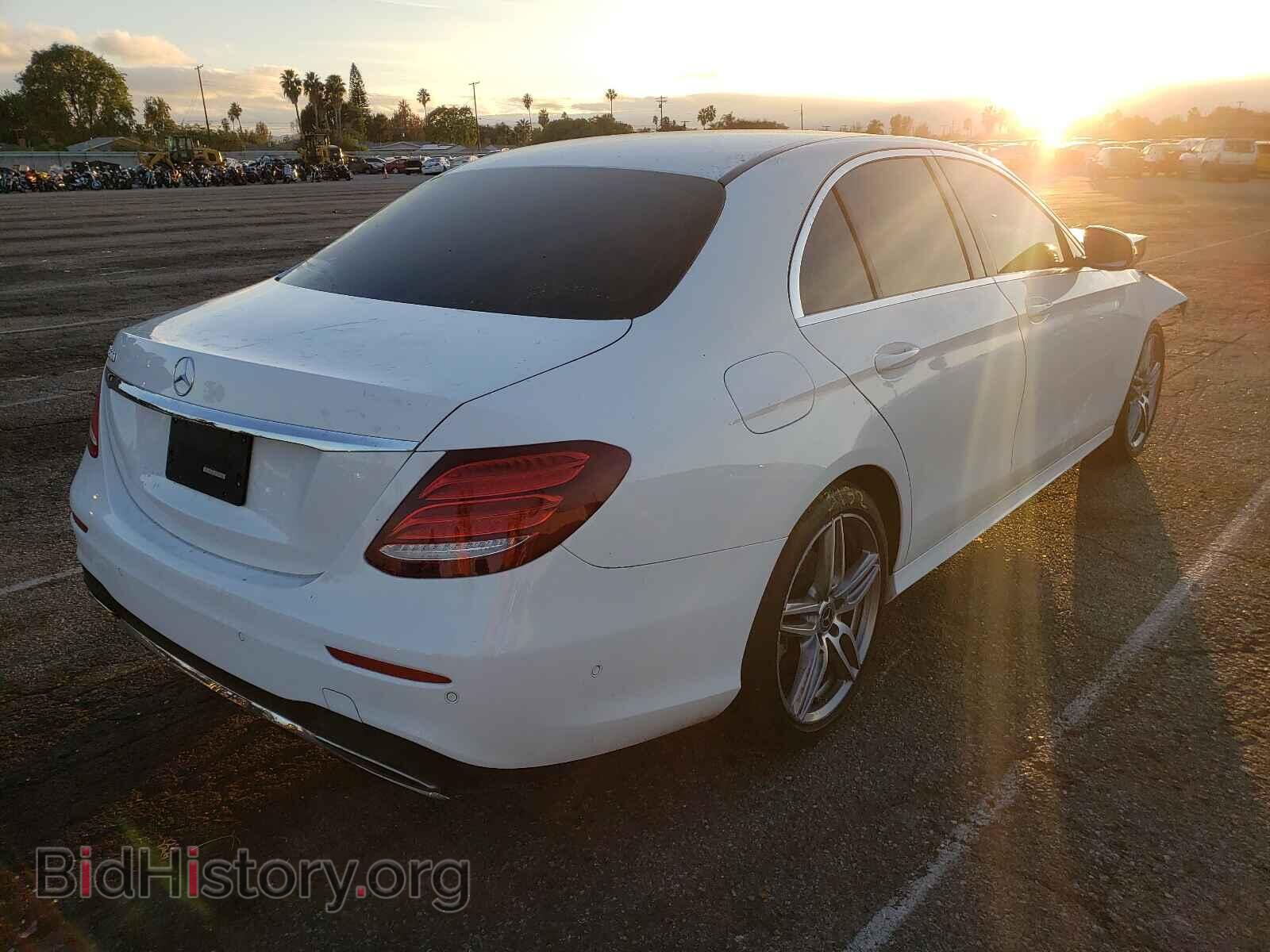 2018 MERCEDES-BENZ E-CLASS - VIN: WDDZF4JB2JA431681 - Фото 4
