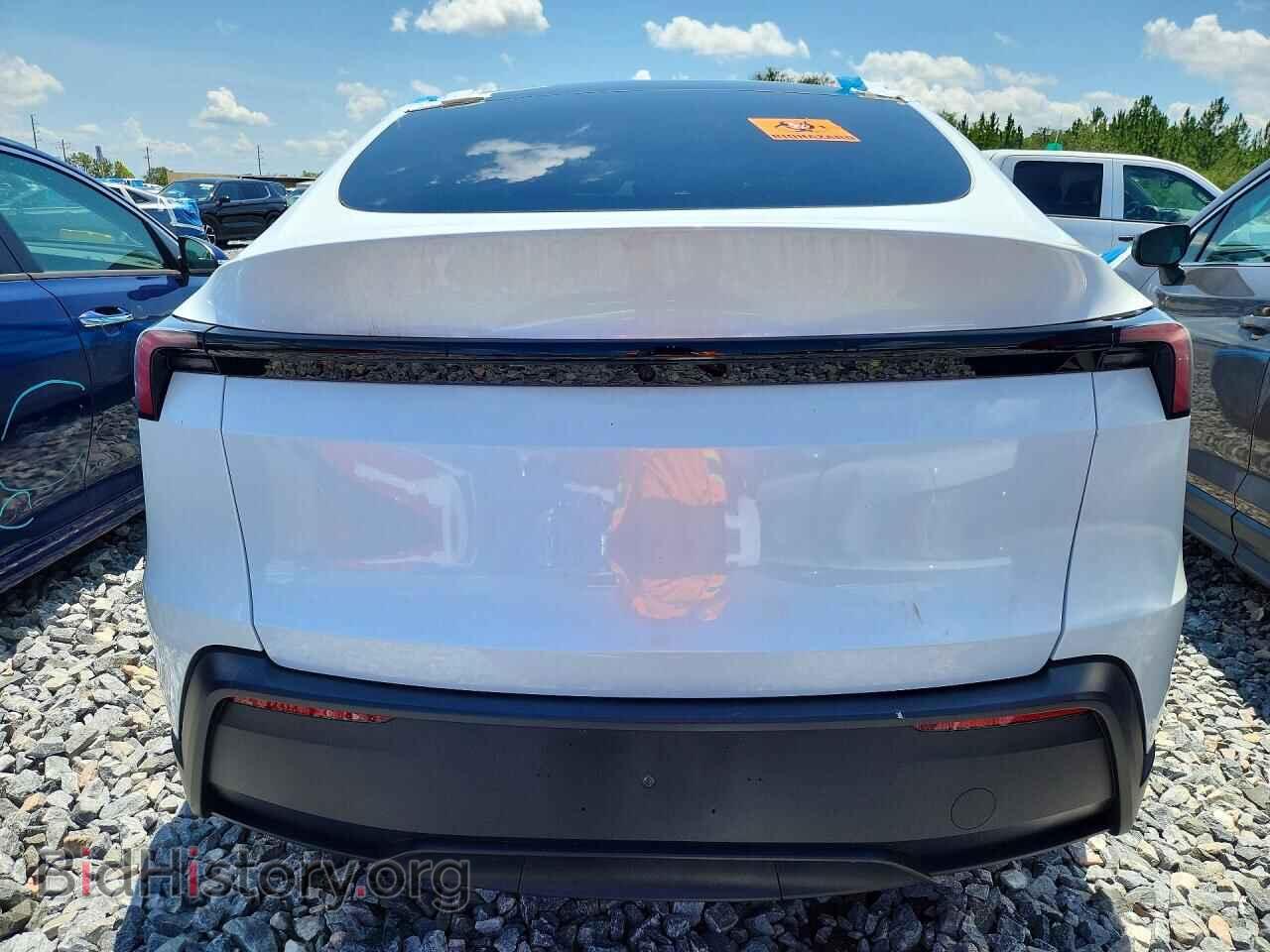 2026 TESLA MODEL Y - VIN: 7SAYGDED7TA724596 - Photo 6