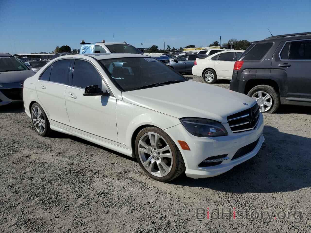 Photo WDDGF5EB0BF653986 - MERCEDES-BENZ C-CLASS 2011