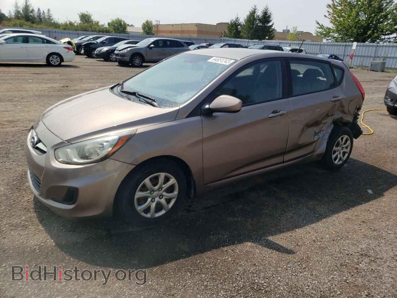 Photo KMHCT5AE0DU134559 - HYUNDAI ACCENT 2013
