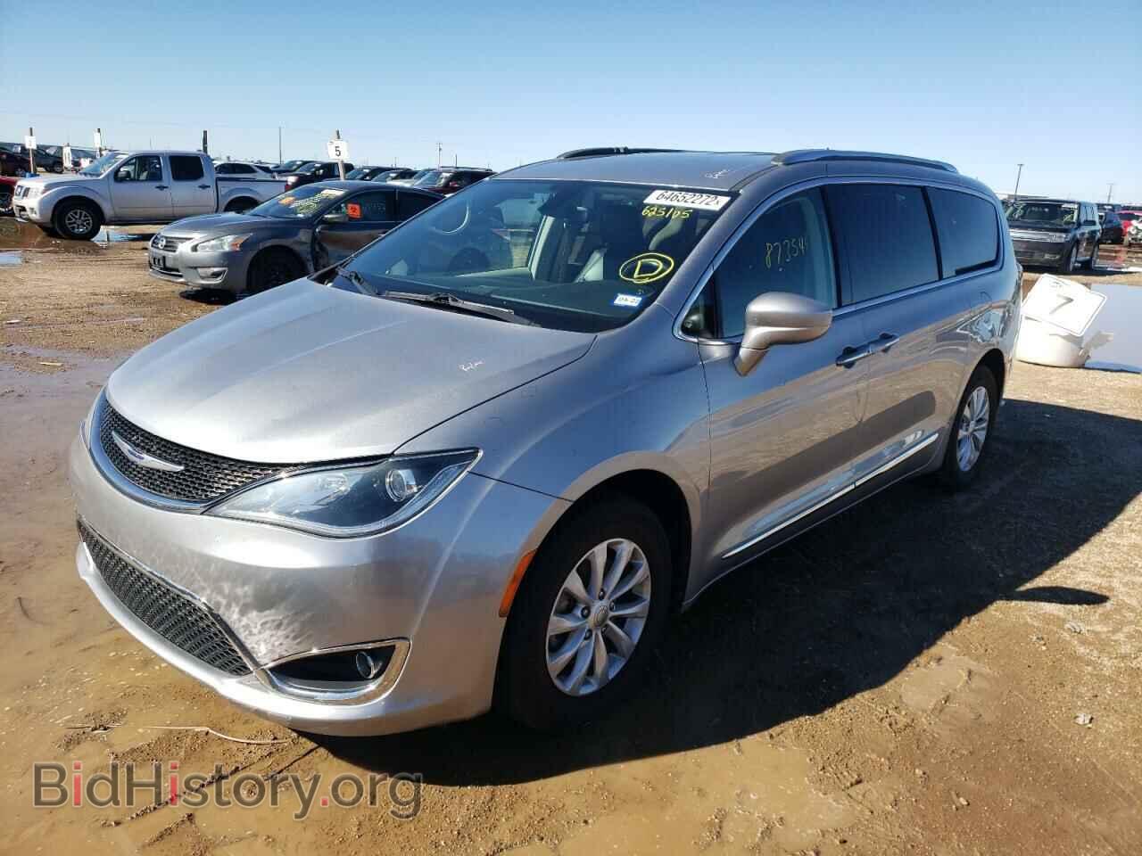 2019 CHRYSLER PACIFICA - VIN: 2C4RC1BG4KR625105 - Photo 2