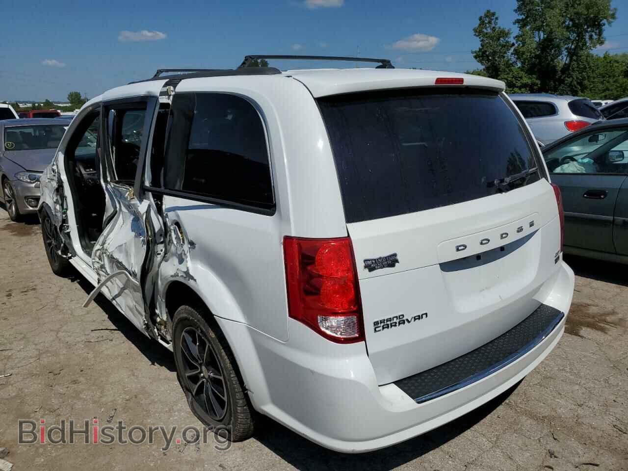2017 DODGE CARAVAN - VIN: 2C4RDGEG1HR755721 - Photo 2