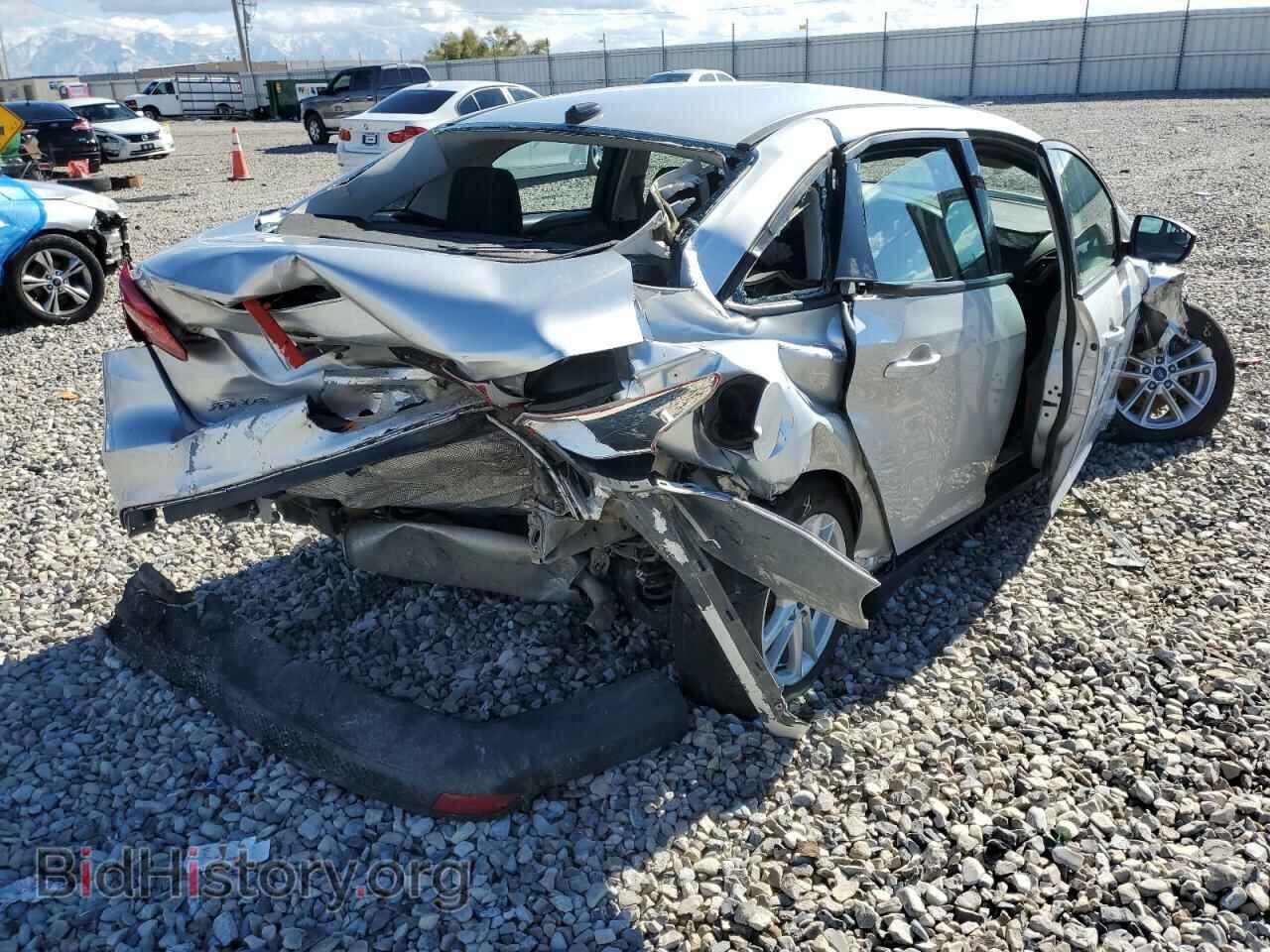 2017 FORD FOCUS - VIN: 1FADP3F23HL248251 - Photo 4