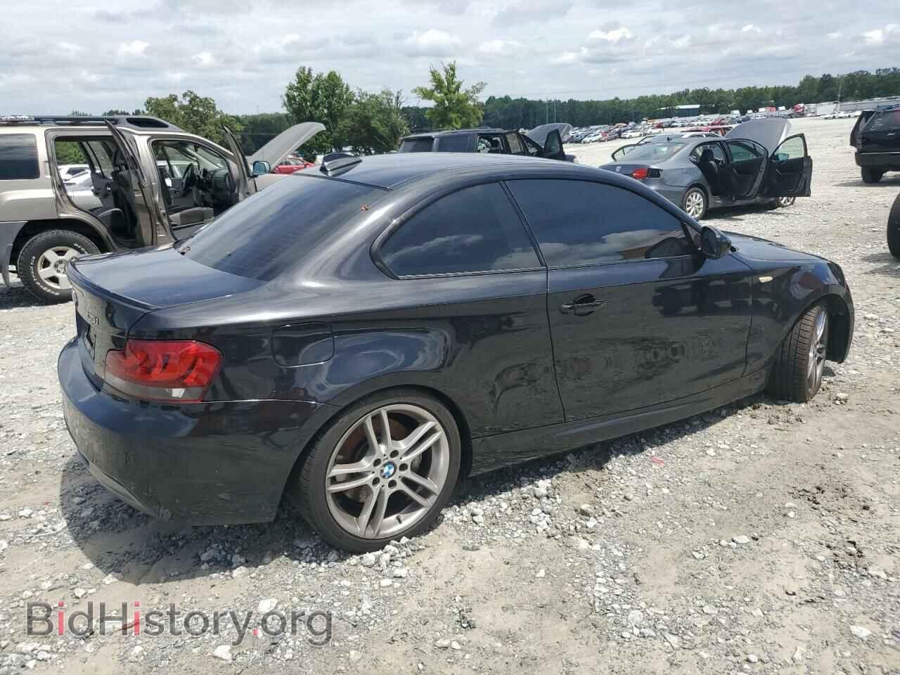 2011 BMW 1 SERIES - VIN: WBAUC9C53BVM09424 - Фото 3