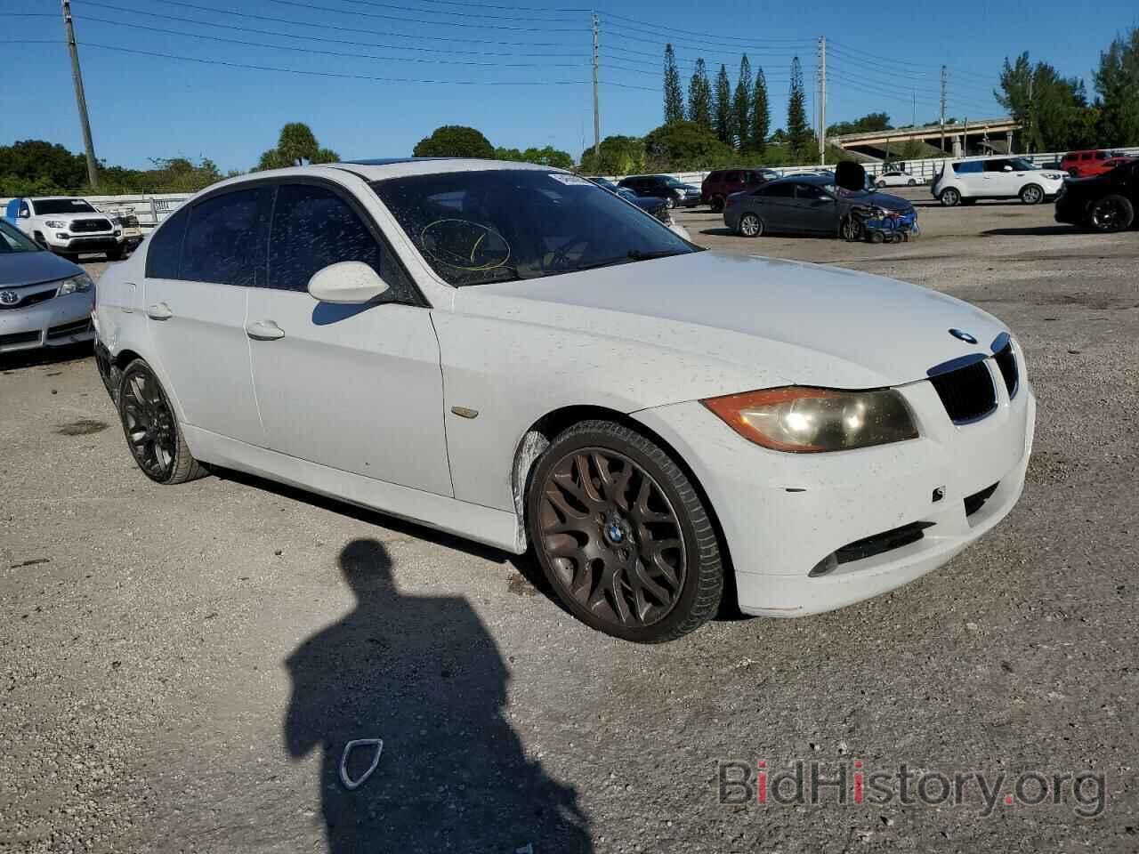 Photo WBAVA33518K055341 - BMW 3 SERIES 2008