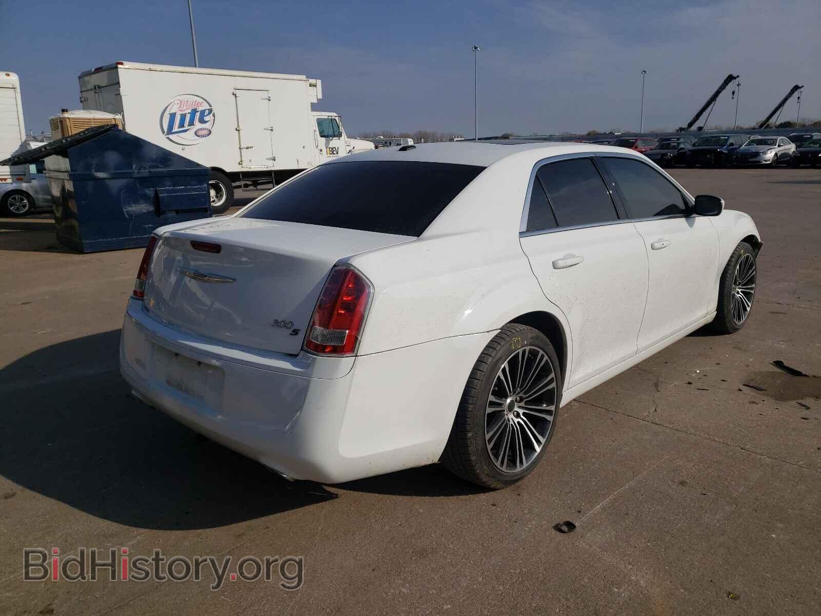 2014 CHRYSLER 300 - VIN: 2C3CCABG6EH141778 - Фото 4