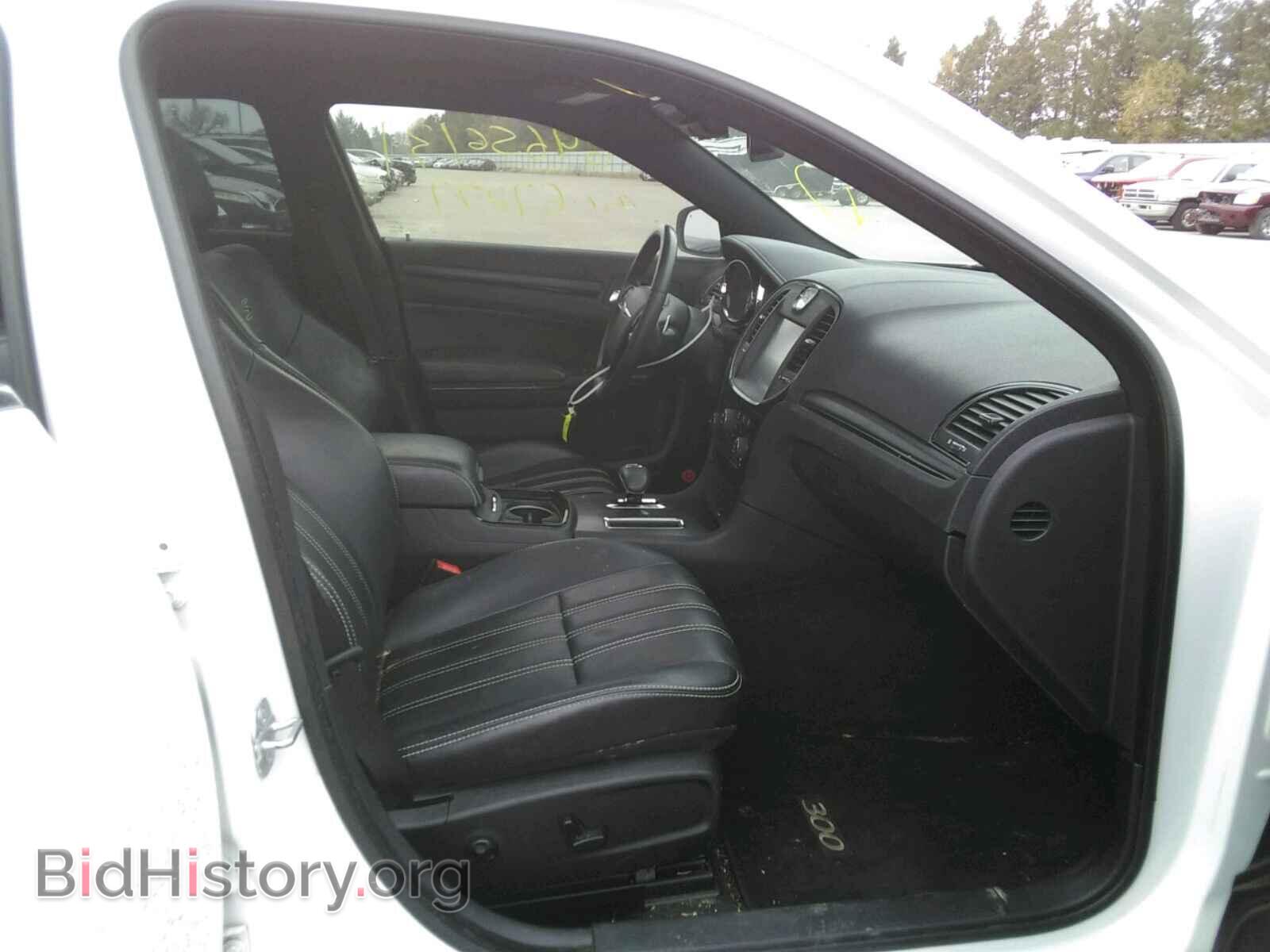 2014 CHRYSLER 300 - VIN: 2C3CCABG6EH141778 - Фото 5