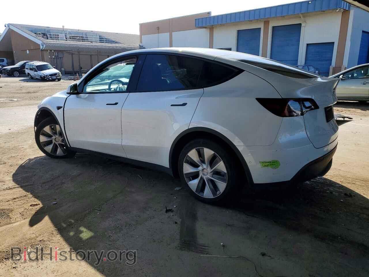 2022 TESLA MODEL Y - VIN: 7SAYGDEE8NF538662 - Photo 2