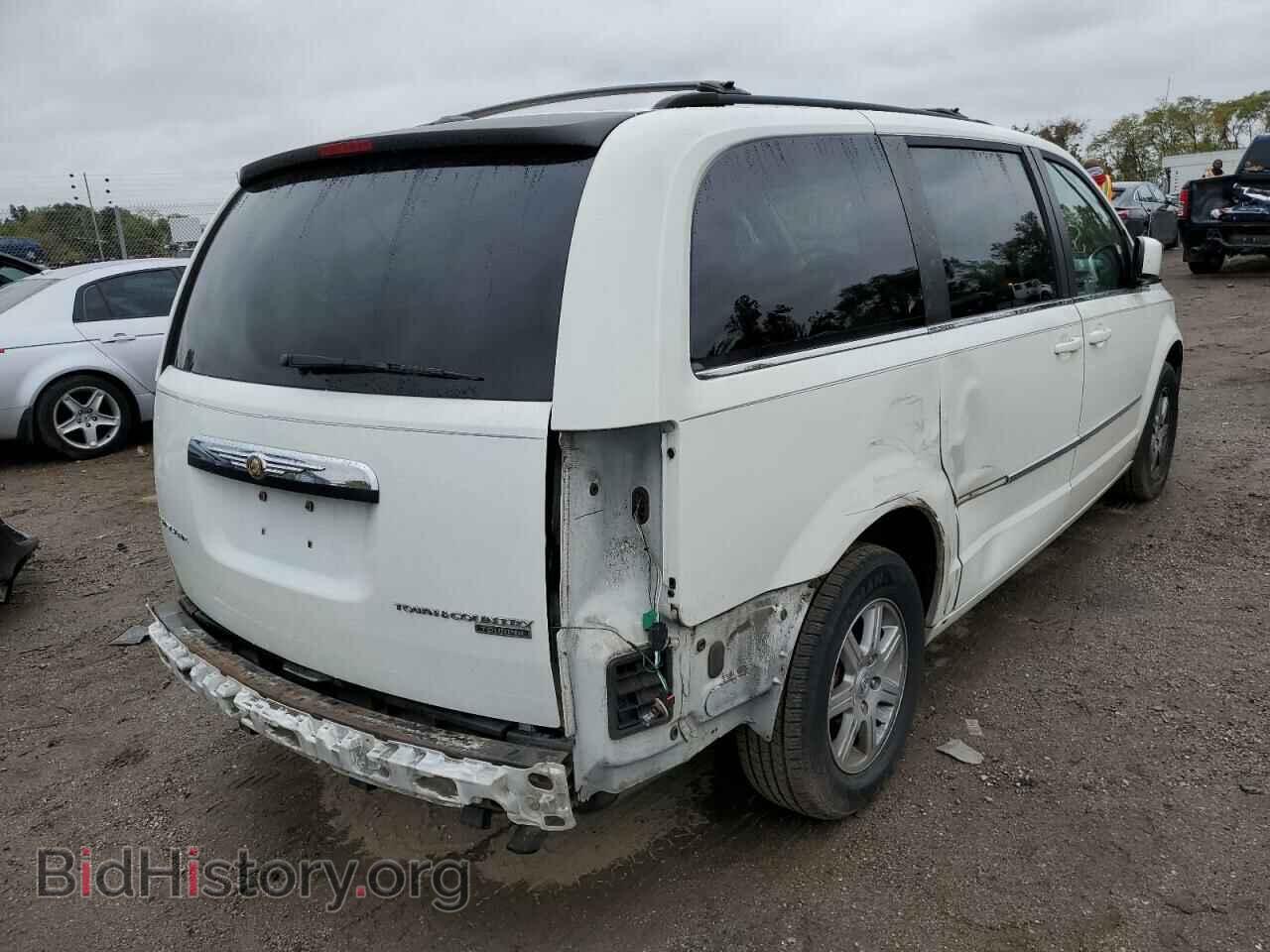 2010 CHRYSLER MINIVAN - VIN: 2A4RR5D12AR235109 - Фото 4