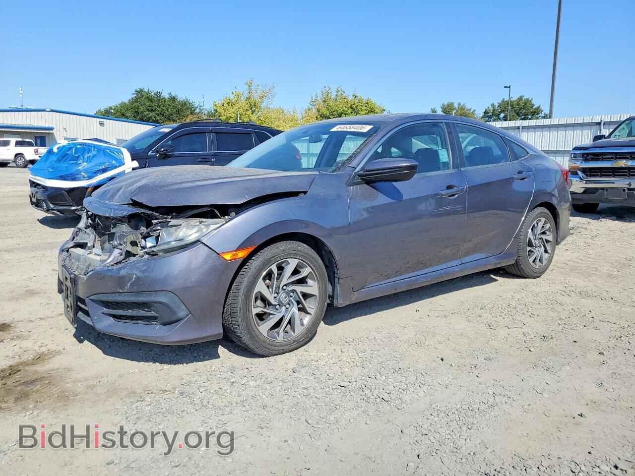 Photo 19XFC2F73HE200715 - HONDA CIVIC 2017