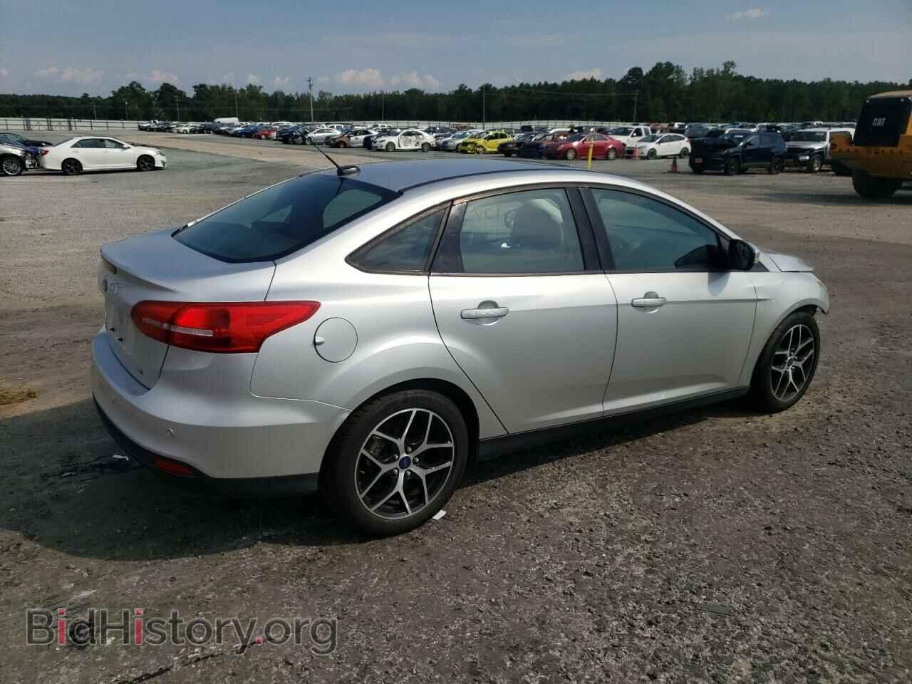 2017 FORD FOCUS - VIN: 1FADP3H27HL252655 - Фото 3