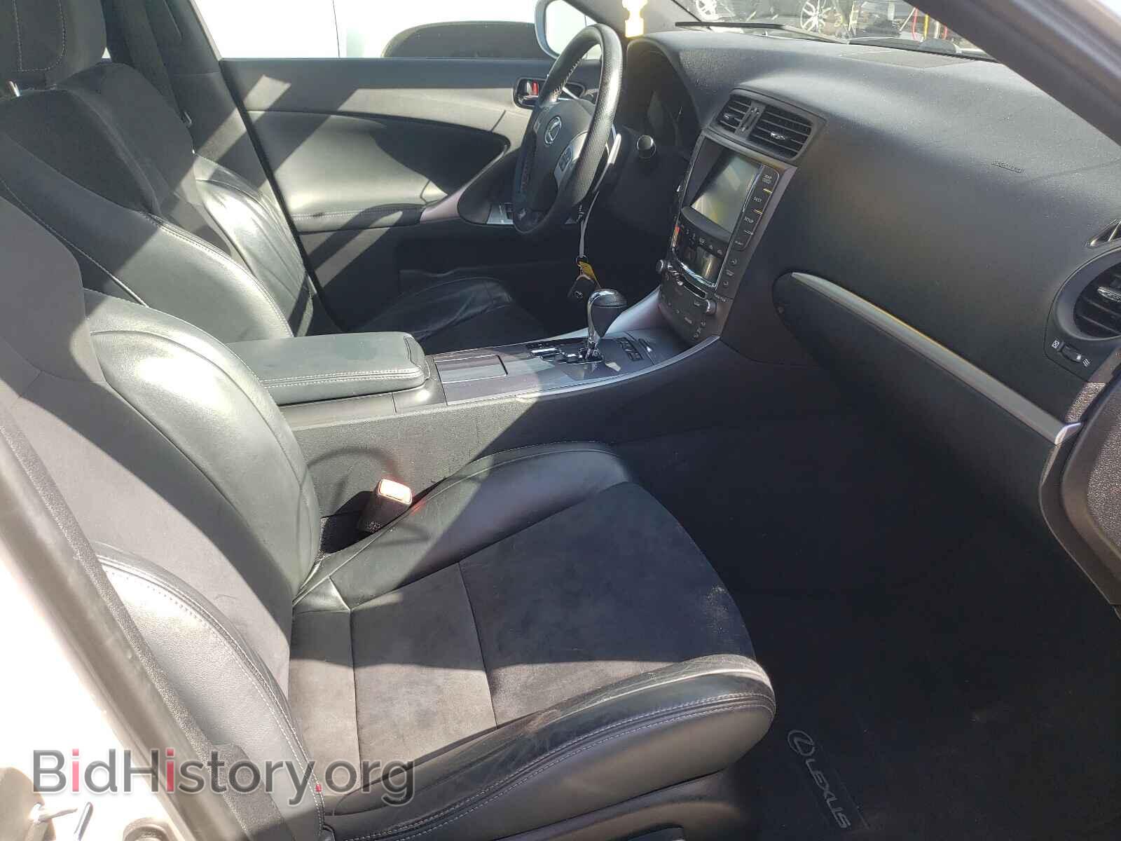 2011 LEXUS IS - VIN: JTHBF5C26B5152449 - Photo 5