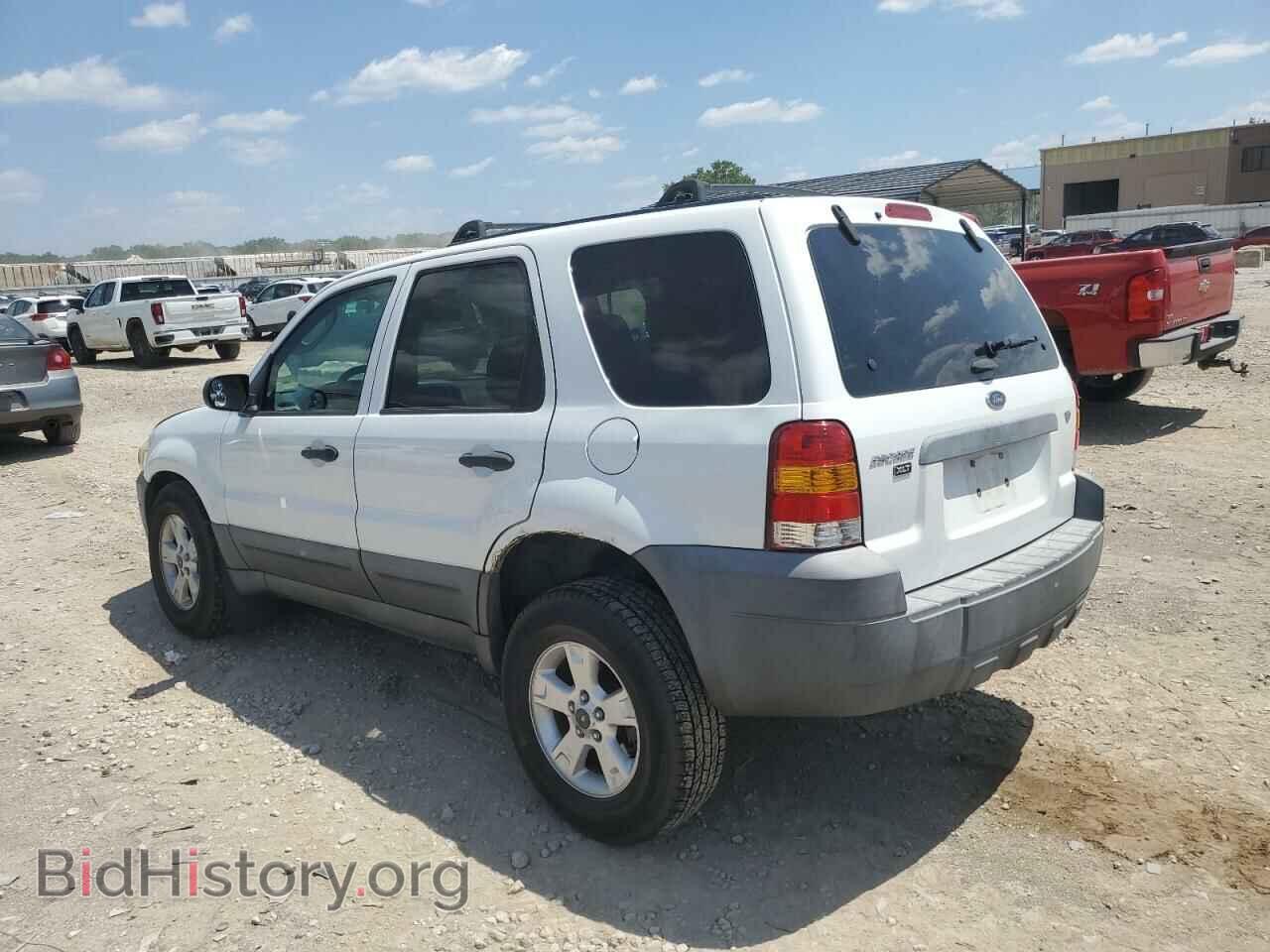 2007 FORD ESCAPE - VIN: 1FMCU93167KA63205 - Фото 2