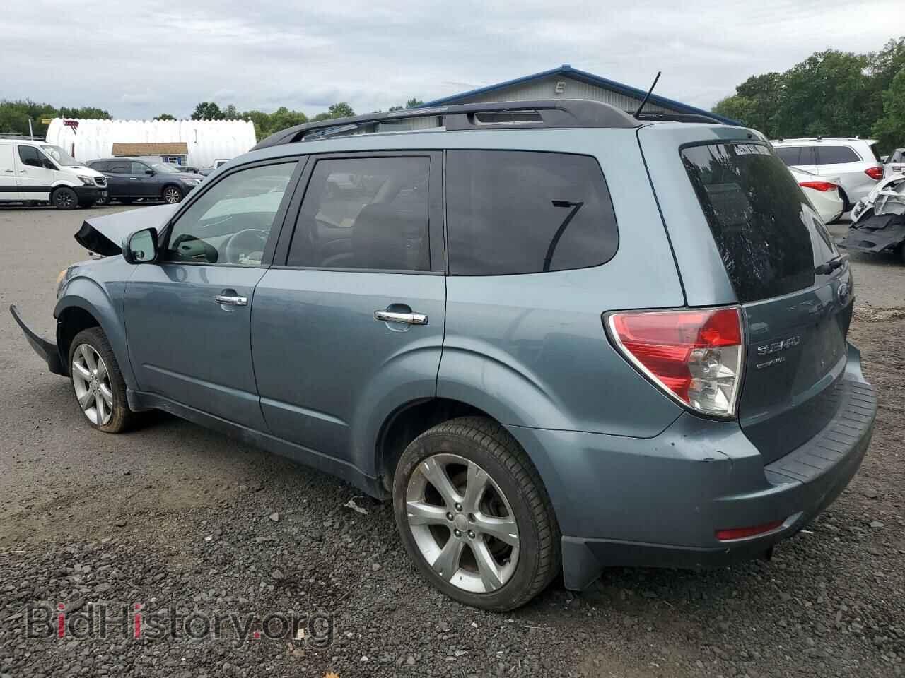 2011 SUBARU FORESTER - VIN: JF2SHAEC8BH734952 - Photo 2