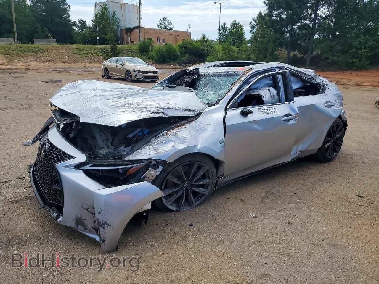 Фотография JTHBZ1B26R5078302 - LEXUS IS 2024