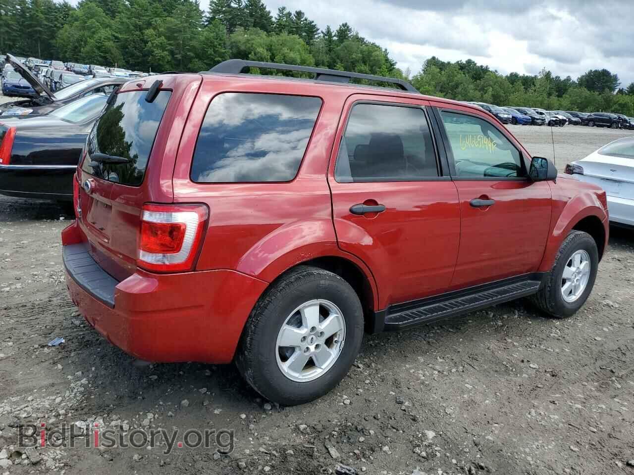 2012 FORD ESCAPE - VIN: 1FMCU0D70CKB19180 - Фото 3