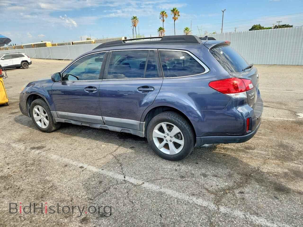 2014 SUBARU OUTBACK - VIN: 4S4BRBDC8E3263885 - Photo 2