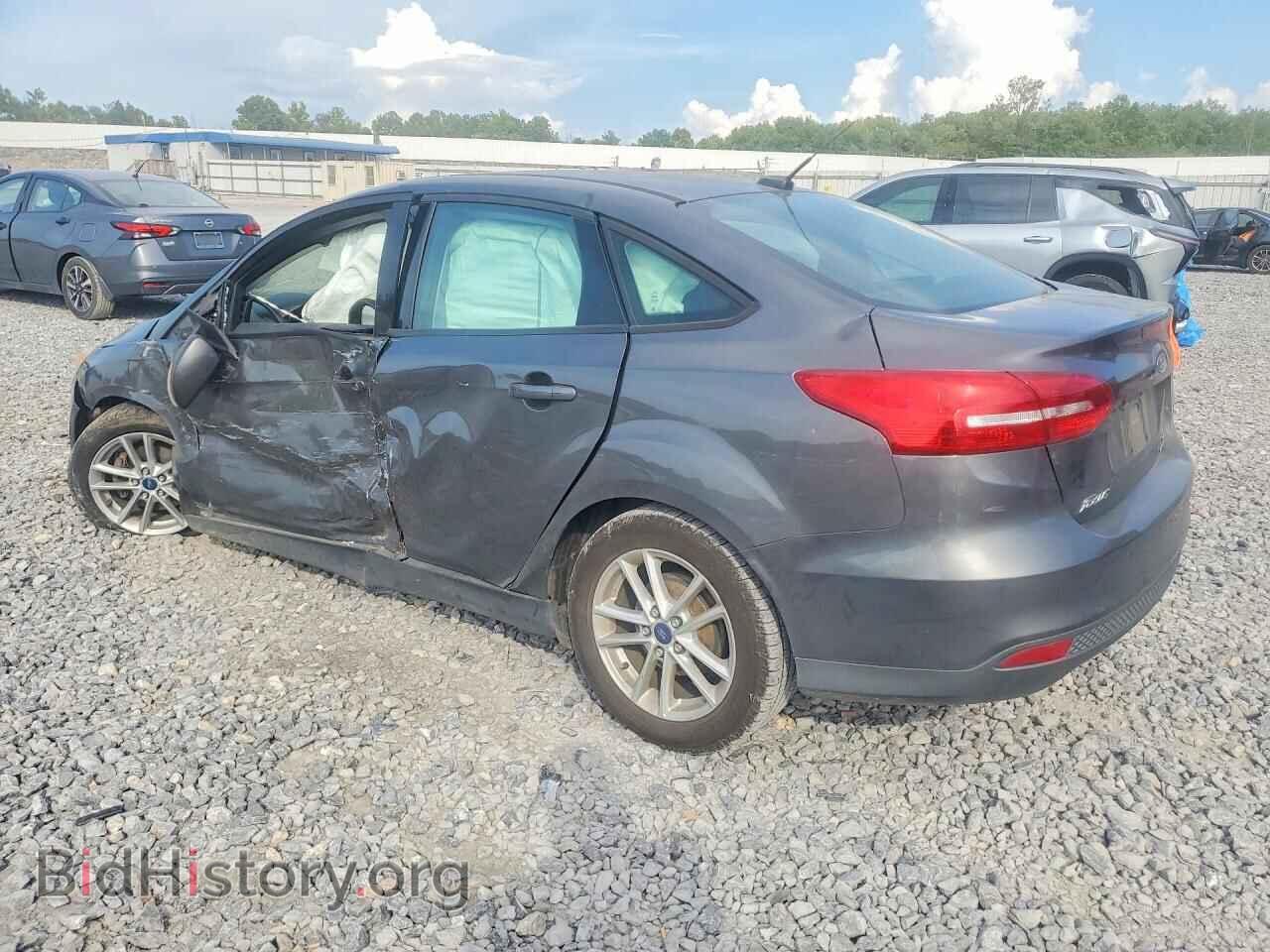 2015 FORD FOCUS - VIN: 1FADP3F22FL239604 - Photo 2