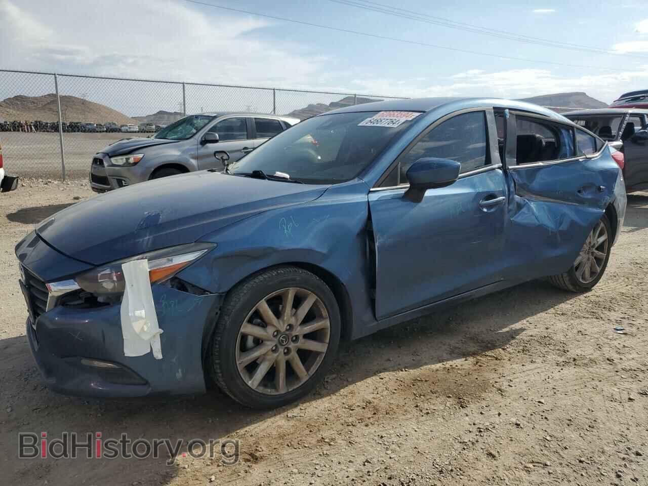 Photo 3MZBN1V71HM121132 - MAZDA 3 2017