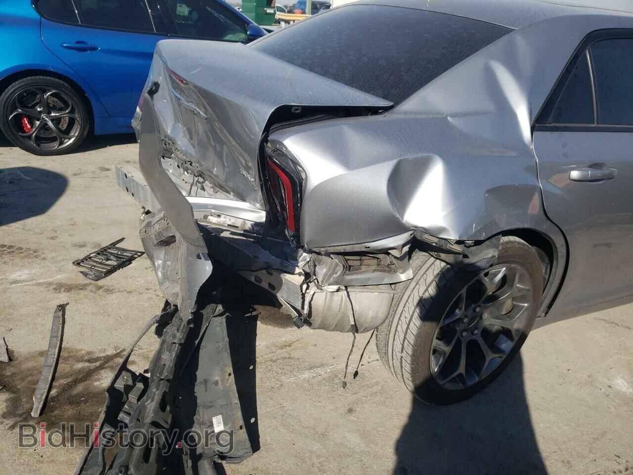 2015 CHRYSLER 300 - VIN: 2C3CCABG4FH908769 - Фото 9
