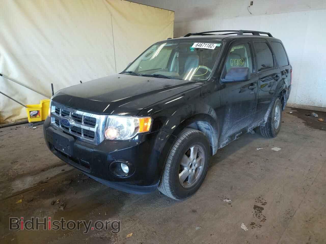 2010 FORD ESCAPE - VIN: 1FMCU0D74AKA31827 - Фото 2