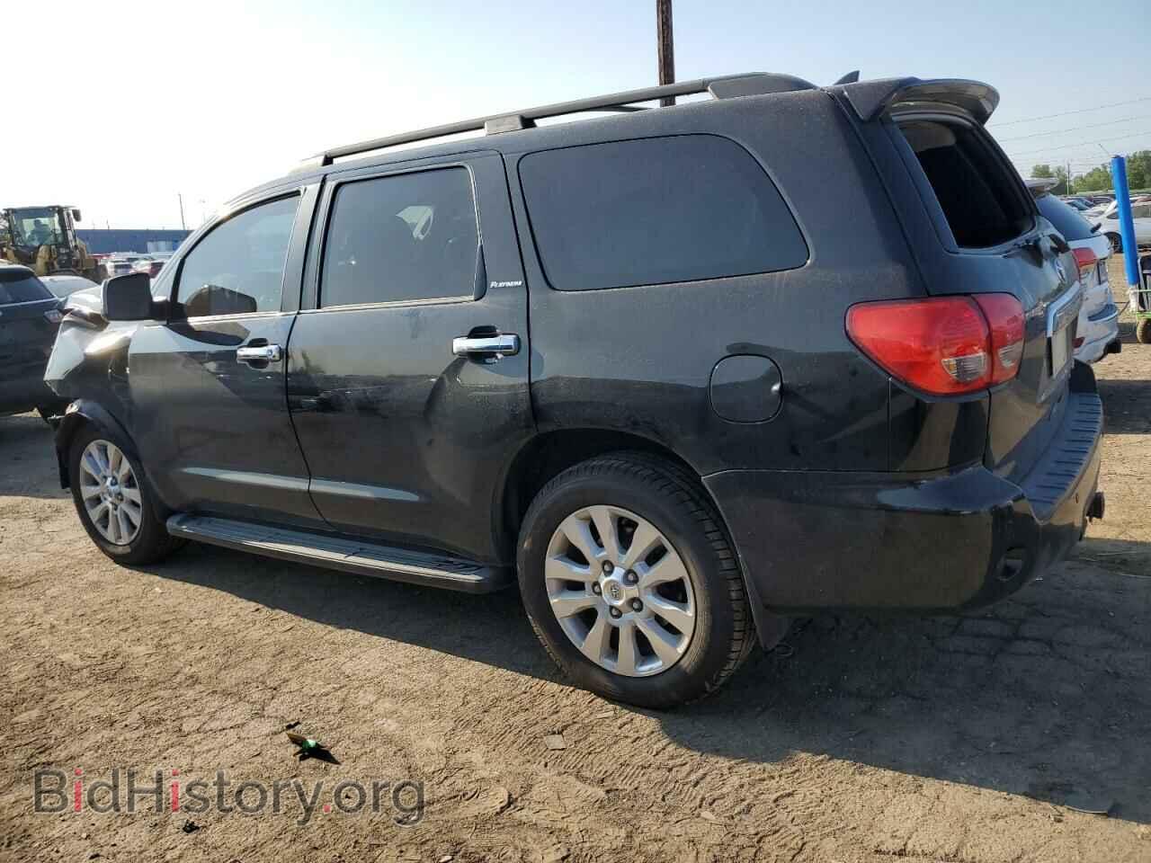 2012 TOYOTA SEQUOIA - VIN: 5TDDW5G12CS058558 - Фото 2