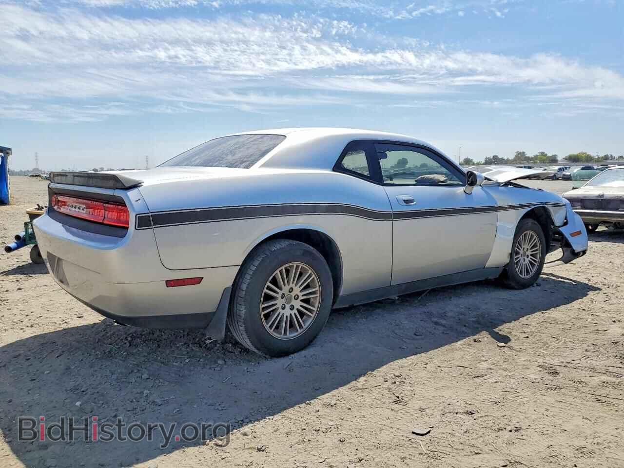 2010 DODGE CHALLENGER - VIN: 2B3CJ4DV3AH322735 - Фото 3