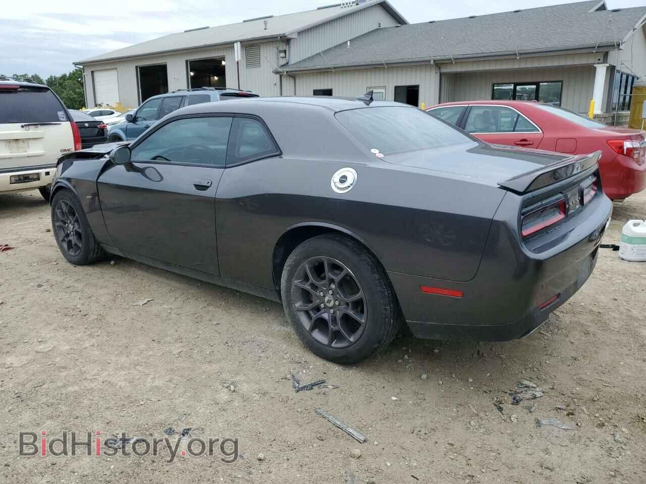 2018 DODGE CHALLENGER - VIN: 2C3CDZGGXJH257208 - Photo 2