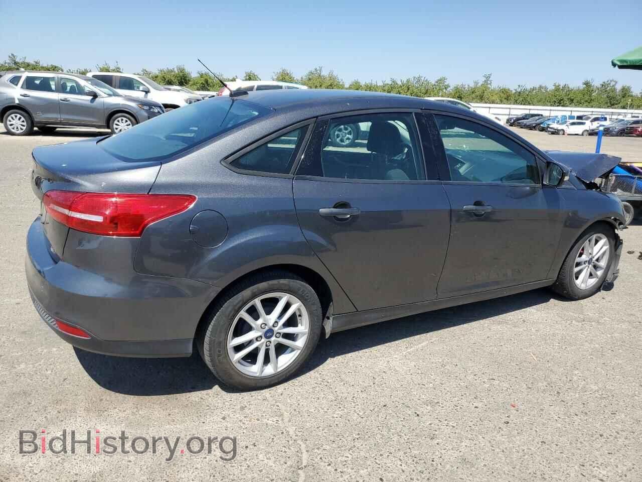 2017 FORD FOCUS - VIN: 1FADP3F2XHL296801 - Photo 3