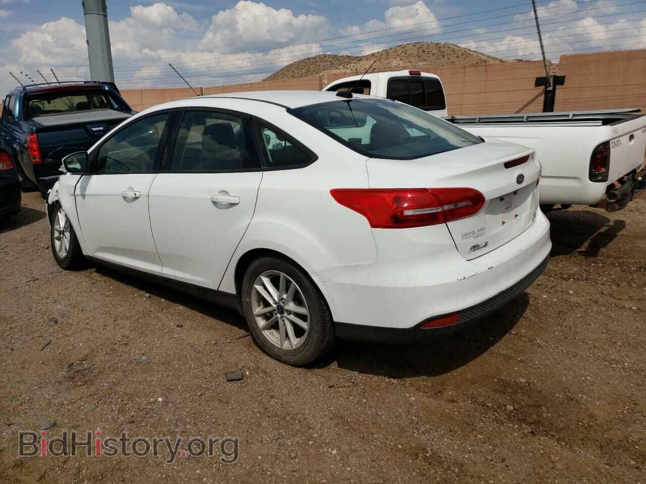 2018 FORD FOCUS - VIN: 1FADP3FE2JL204855 - Фото 2