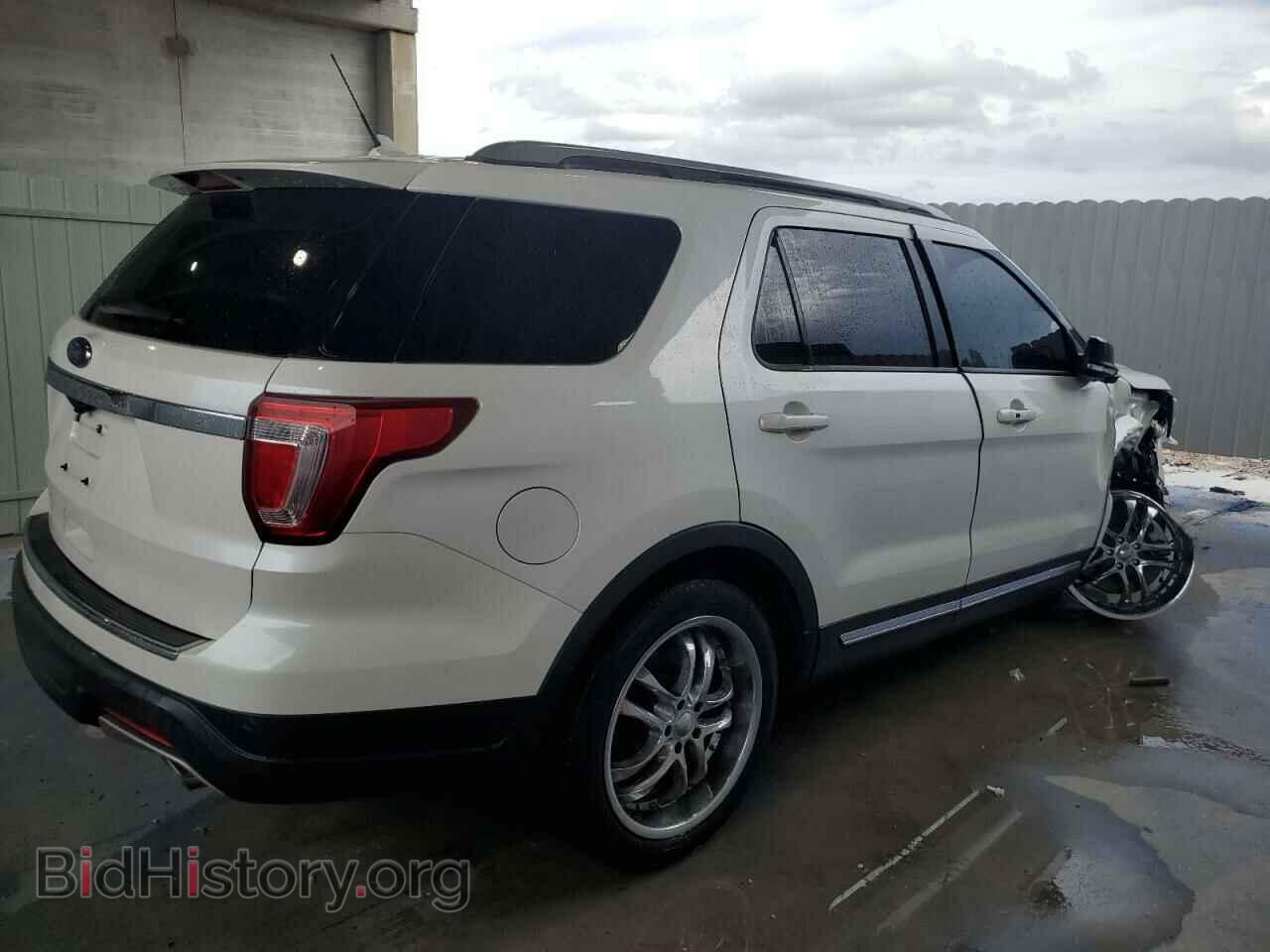 2018 FORD EXPLORER - VIN: 1FM5K7D84JGB75364 - Фото 3