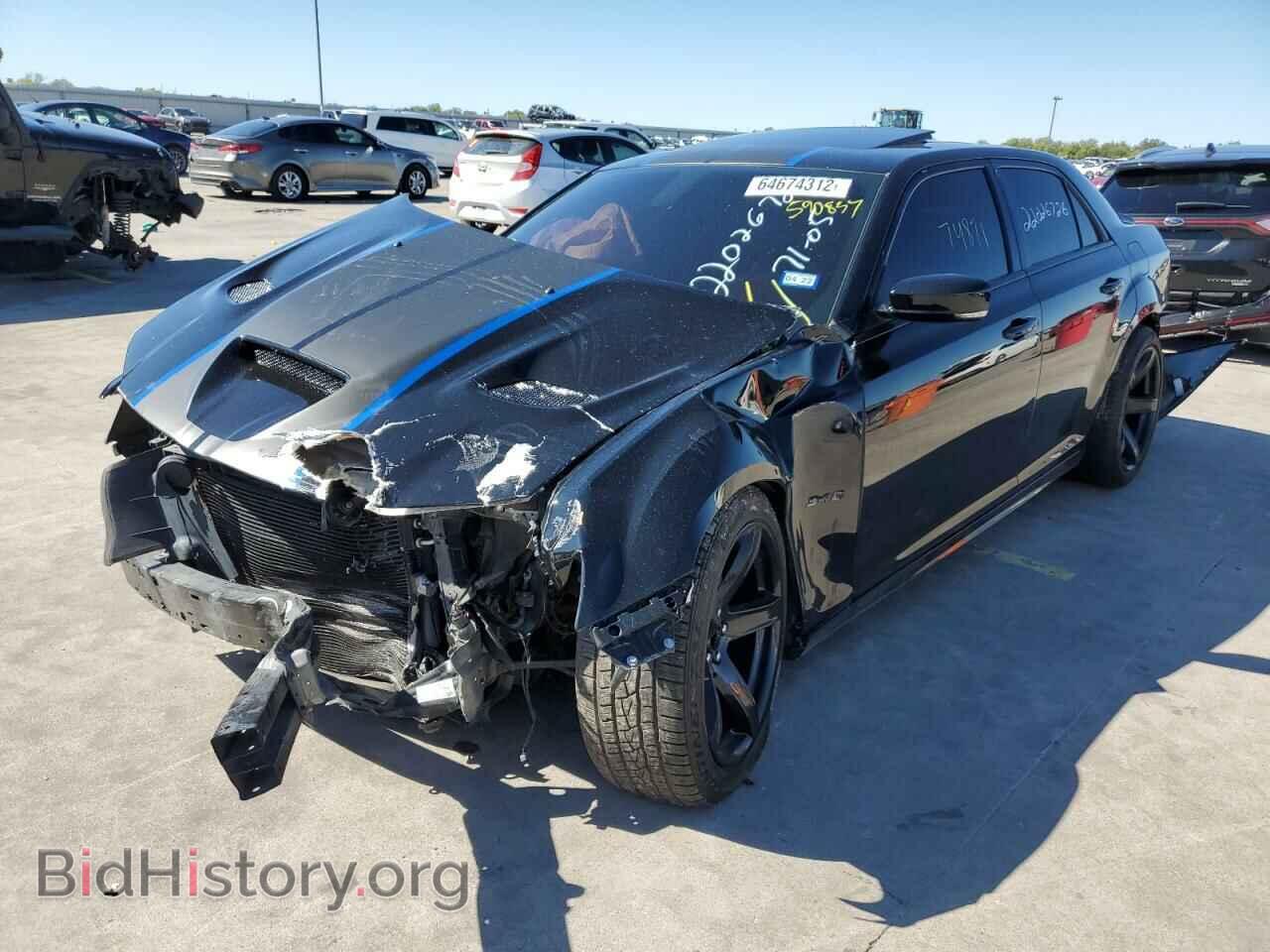 2019 CHRYSLER 300 - VIN: 2C3CCABT4KH590837 - Фото 2