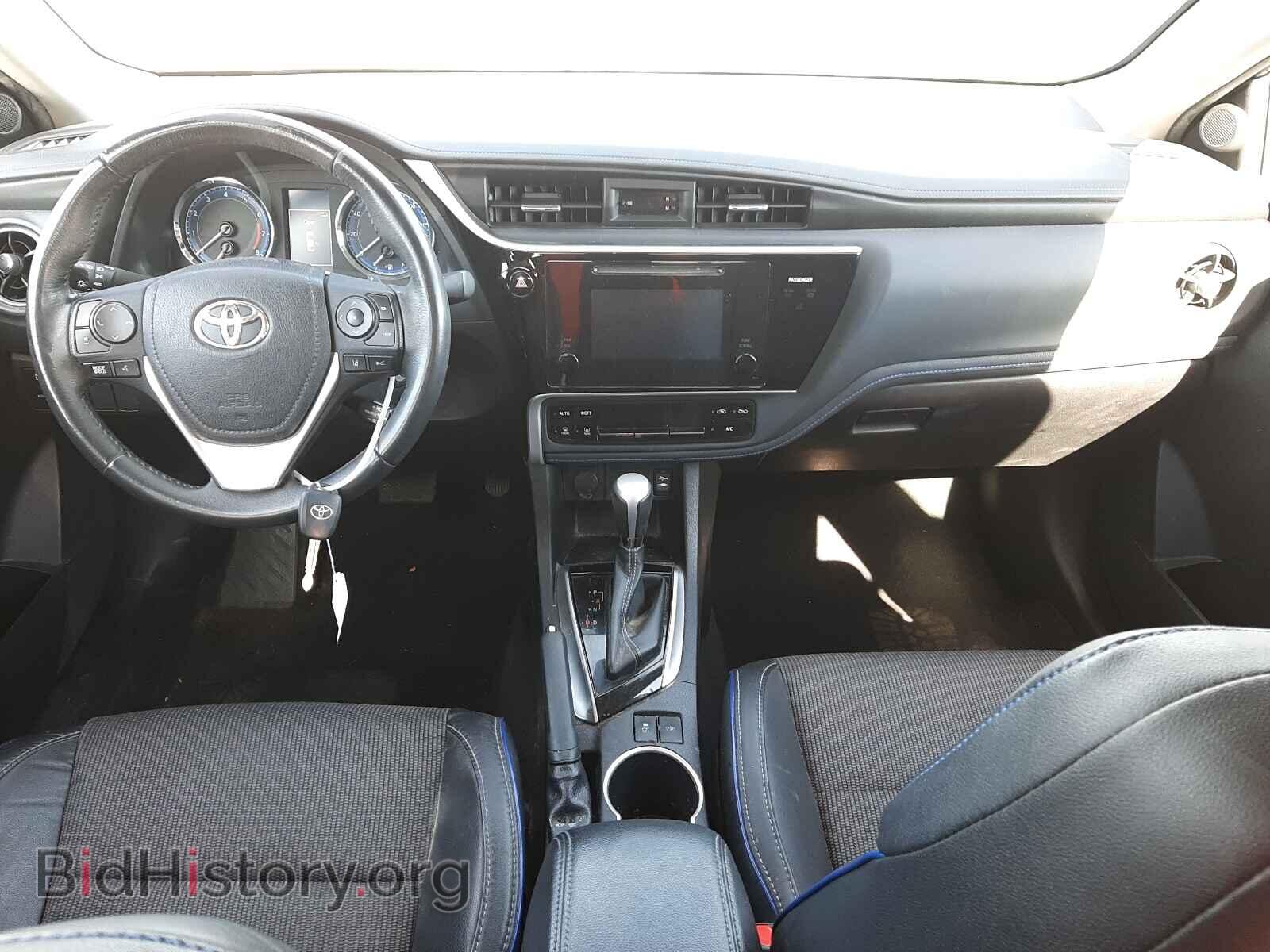 2017 TOYOTA COROLLA - VIN: 2T1BURHEXHC836725 - Фото 9