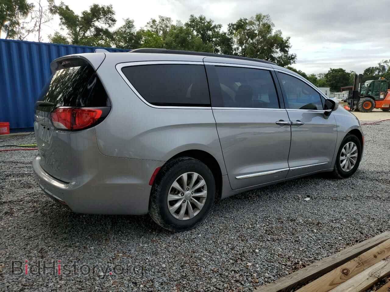 2017 CHRYSLER PACIFICA - VIN: 2C4RC1BG0HR762468 - Фото 3