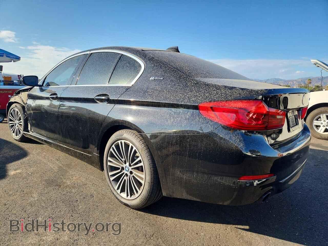 2019 BMW 5 SERIES - VIN: WBAJA9C59KB254131 - Фото 2