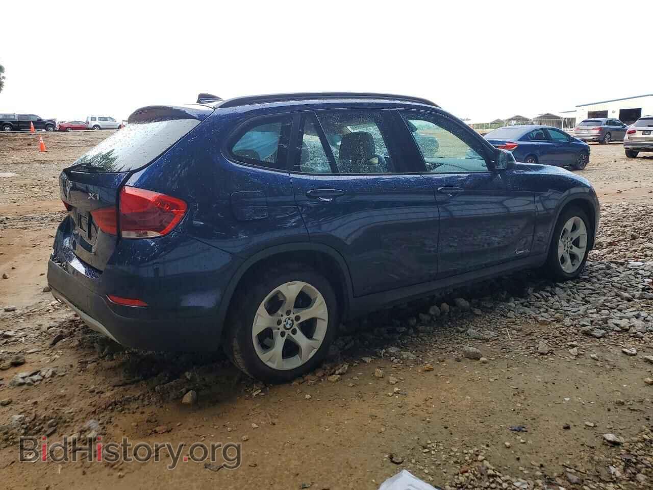 2015 BMW X1 - VIN: WBAVM1C56FV315465 - Фото 3