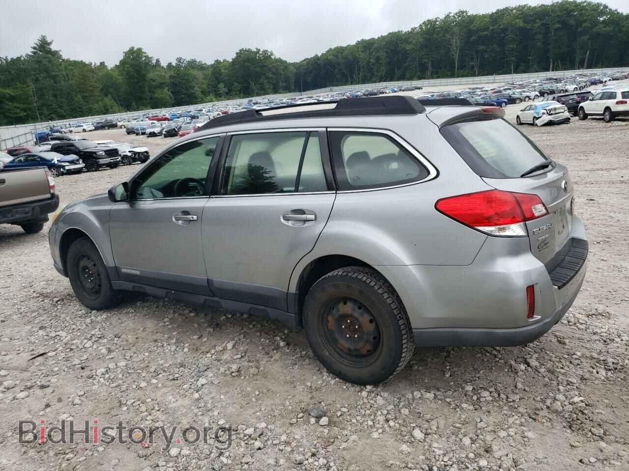 2011 SUBARU OUTBACK - VIN: 4S4BRBAC9B3348363 - Photo 2